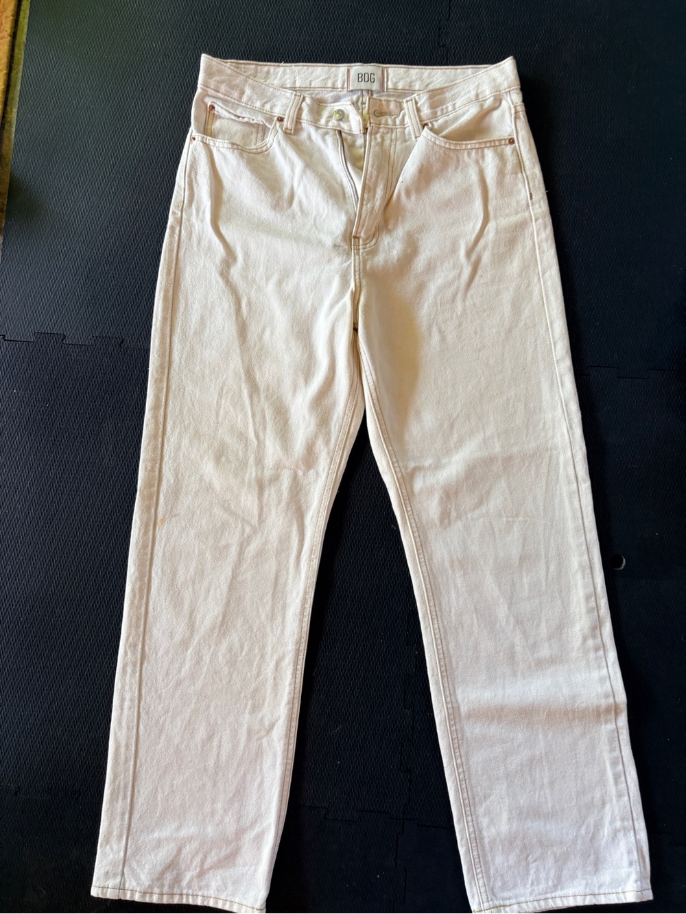 BDG  Women’s Straight-Leg Jeans in Off-White
